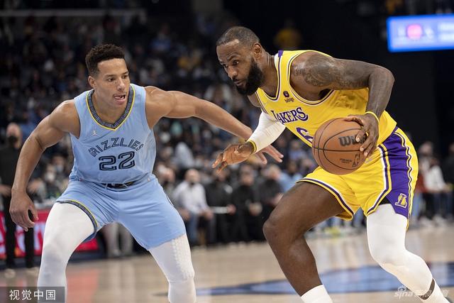 恩比德乔治狂打铁76人负魔术 老鹰送奇才7连败