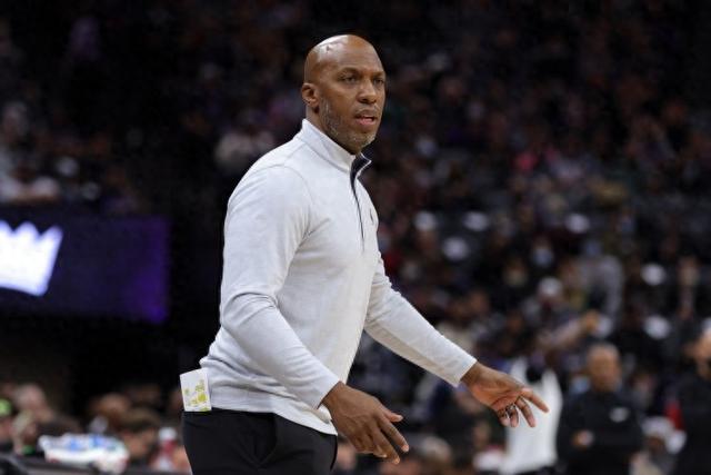 热火大胜活塞止4连败 三巨头49分太阳胜黄蜂